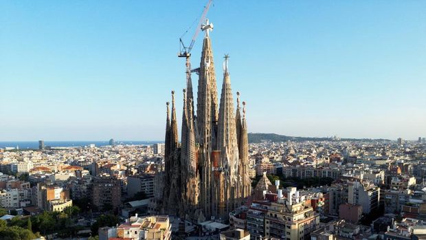 Usai Tekuk Prancis, Spanyol Jadi Destinasi Liburan Impian Traveler Dunia